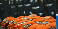 Торжественная церемония вручения оранжевых беретов - УрИ ГПС МЧС РФ