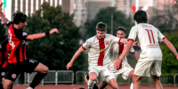 «Волки» кусали, «сталевары» отбивались (видео) - Championat48.Ru