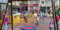 Обновляем игровые зоны: более 50 детских площадок вошли в список на замену игровых элементов - Администрация г. Домодедово