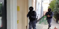 В Липецке сотрудники Росгвардии отработали действия по сигналу «Тревога» в образовательном учреждении - Росгвардия