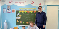 Сотрудники следственного управления СК России по Республике Коми поздравили юных подшефных с Днем знаний - Следственный комитет