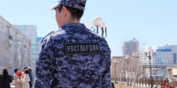 В ДЕНЬ ЗНАНИЙ РОСГВАРДЕЙЦЫ ОБЕСПЕЧИВАЮТ ОХРАНУ ОБЩЕСТВЕННОГО ПОРЯДКА - Росгвардия