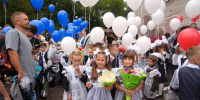 2125 первоклассников и профильные классы: в Уссурийске дан старт новому учебному году - Дума Уссурийского городского округа