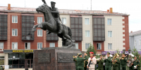 Тува в очередной раз преклоняется перед подвигом тувинских добровольцев — участников Великой Отечественной войны - Верховный Хурал (парламент) Республики Тыва
