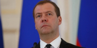 Дмитрий Медведев поздравил россиян с Днём знаний - Комсомольская Правда