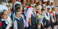 СГОК подарил билеты в театр и предоставил выходной для родителей первоклассников - БелПресса