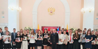 01.09.2026 | Вручение первых паспортов граждан России накануне Дня знаний - Главное управление ЗАГС