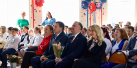 Председатель Законодательного Собрания области Олег Гербер поздравил с началом учебного года учеников и педагогов гимназии № 63 Челябинска - U74.Ru