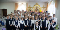 Митрополит Никита благословил учеников и педагогов красноярской православной гимназии - Епархия