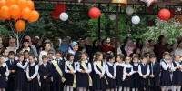 Сегодня в карабулакских школах прошли праздничные линейки в честь Дня знаний - Администрация МО г. Карабулак