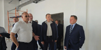 Александр Дрозденко осмотрел спортивный стрелковый клуб в Новоселье - Online47.Ru