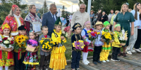 Дорогие мензелинцы! Поздравляю вас с Днём Республики Татарстан! - Мензелинский район