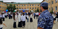 Более 200 росгвардейцев обеспечили безопасность Дня знаний в Дагестане - Дагестанская правда