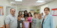 Детей приюта «Огонёк» поздравили с Днём знаний - Октябрьский район