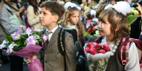 Социальные выплаты к 1 сентября получили более 140 тыс. школьников Подмосковья - MosRegToday.Ru