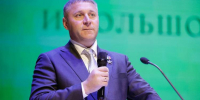 Александр Шуваев поприветствовал будущих медиков Белгорода перед началом учебного года - БелПресса