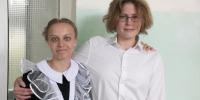 Последняя ступень на пути по взрослую жизнь: в Тюмени одиннадцатиклассники встретили 1 сентября - MegaTyumen.Ru