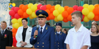 В Ставрополе прокурор края поздравил учеников пятого лицея с Днём знаний - Вечерний Ставрополь