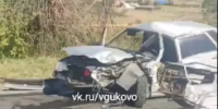 Жёсткая лобовая авария случилась на трассе в Ростовской области - Панорама