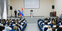 «У вас есть все возможности, чтобы стать лучшими»: Вячеслав Федорищев посетил Самарский медицинский колледж им. Н. Ляпиной - КТВ-ЛУЧ