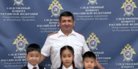Исполняющий обязанности руководителя следственного управления поздравил детей сотрудников с Днем знаний - Следственный комитет