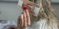 Денежный маникюр на сентябрь 2026: красим ногти так, чтобы деньги сами шли в руки - ProGorod.Ru