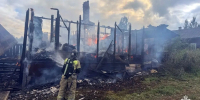 В Вологодской области дотла сгорел четырехквартирный дом из-за неисправной проводки - ProGorod35.Ru
