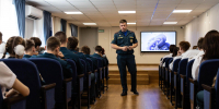 Учебный процесс в школах Севастополя открыли уроки безопасности от МЧС России - МЧС России