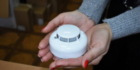 Администрация Заволжского района раздаёт автономные дымовые пожарные извещатели - 168.Ru