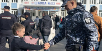 Росгвардия обеспечила безопасность граждан во время празднования Дня знаний в Томской области - Росгвардия