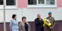 Депутат Магаданской городской Думы Игорь Рыженков принял участие в торжественной линейке, посвящённой Дню знаний, в школе № 29 - Магаданская городская Дума