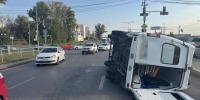 (видео) В Самаре перевернулся автомобиль «скорой помощи» после столкновения с «Матизом» - TltGorod.Ru