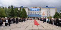 День первокурсника – 2026: в Омской академии экономики и предпринимательства дан старт новому учебному году - ОмАЭиП