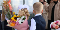 Челябинские журналисты показали, как выглядела школьная форма за последние сто лет - Полит74