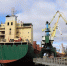 На Мурманском балкерном терминале идёт загрузка контейнеровоза компании «New New Shipping Line», прибывшего из Китая по Северному морскому пути - Арктик-ТВ