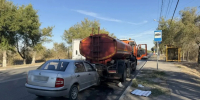 Легковушка насмерть сбила велосипедиста и отлетела в КАМАЗ: страшное ДТП в Волжском - Блокнот Волжского