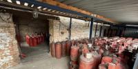 Газовые баллоны на предприятии / Фото: прокуратура - ИА Амител