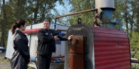 Глава округа проверила готовность теплосетей к зиме и ход работ в поселке Водный. - Притобольный муниципальный округ