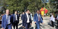 Глеб Никитин нашел повреждения в обновленном парке в Павлове - Сетевое издание Живем в Нижнем