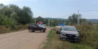 Двое пострадавших госпитализированы в результате лобового столкновения в Исаклинском районе - Волга Ньюс