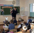 Сотрудники Госавтоинспекции поздравили школьников с Днем знаний - ProSeverouralsk.Ru