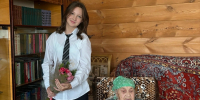 Связь поколений в День знаний: октябрьские школьники поздравили ветеранов педагогического труда - Неверкинский район