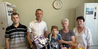 Труженица тыла Нина Никитична Кулинич отметила 100-летие - Нопокровское сельское поселение
