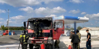 В Челябинской области около заправки загорелся самосвал - Pchela.News