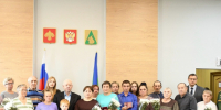 В администрации района семьям погибших защитников Отечества передали государственные награды. - Усть-Куломский район