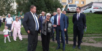 Саранск становится удобнее: Артём Здунов проверил благоустройство дворов и обсудил планы с горожанами - Единая Россия