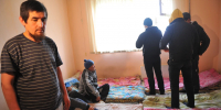 Брала по 2-3 тысячи рублей за каждого. Рязанка фиктивно прописала в своей квартире 13 мигрантов - Комсомольская Правда