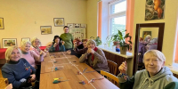 В Лопарском сельском Доме культуры — филиале Кольского Центра культуры участники социально-реабилитационного отделения совершили культурное путешествие. - Кольский район