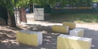 В Ульяновске снесут незаконные бетонные блоки, шлагбаумы и места для парковки - Комсомольская правда