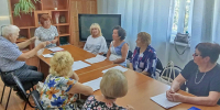 В Аткарске соцработники и получатели услуг почтили память жертв террактов - Газета Аткарская газета
